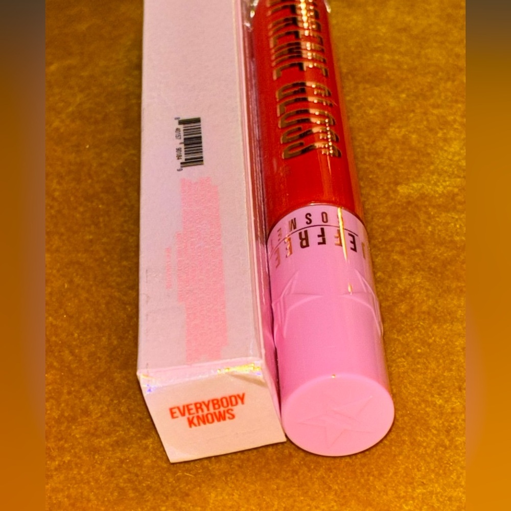 Jeffree Star Supreme Gloss - Bold Red Lip Gloss - “Everybody Knows” - Picture 2 of 2